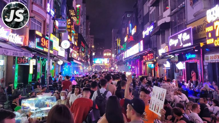 Saigon’s Crazy Nightlife on Bui Vien Walking Street (Ho Chi Minh City)