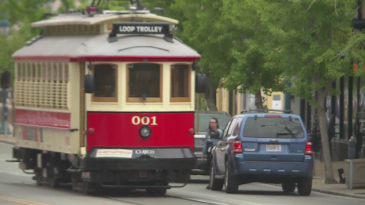 Beep! Beep! St. Louis Loop Trolley is back in operation