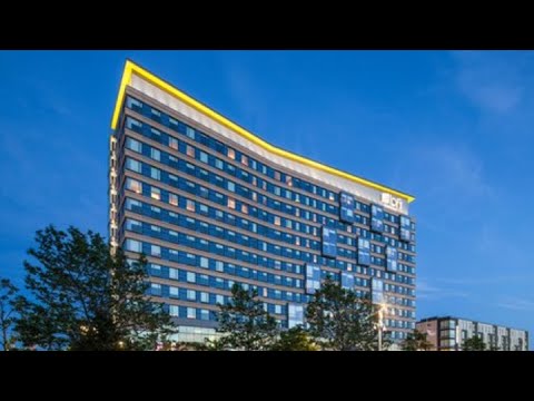 Aloft Boston Seaport District – Best Hotels in Boston For Tourists – Video Tour