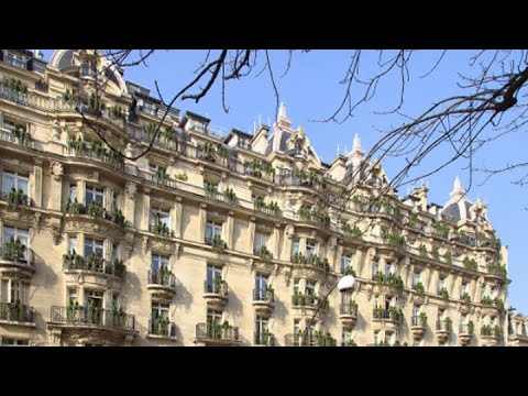 Hôtel Plaza Athénée – Best Luxury Hotels In Paris – Video Tour